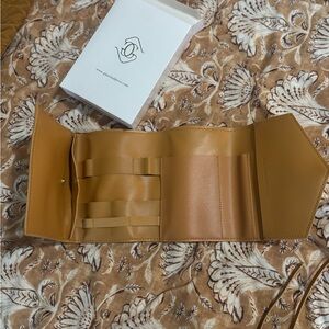 Tan Tech Organizer Roll